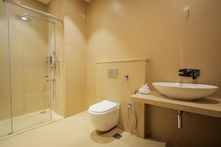 Hotel Midas Inn Mathura Esterno foto